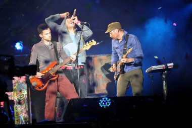 Coldplay - Guy Berryman, Chris Martin ve Jon Buckland