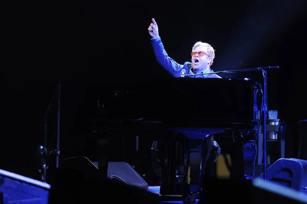 Famoso músico británico Elton John — Foto de Stock