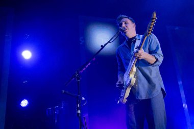 İki kapı sinema kulübü