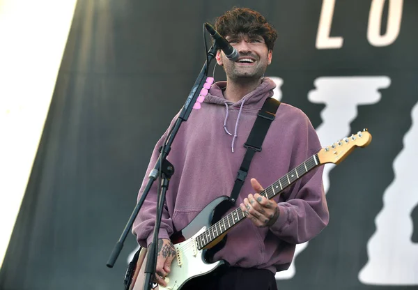 Lower Than Atlantis - Mike Duce — Foto de Stock