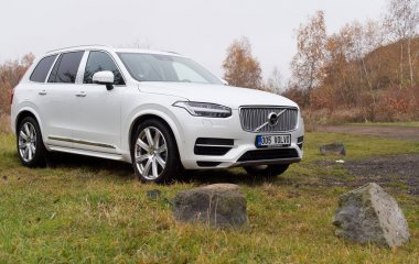 Most, Çek Cumhuriyeti - 24 Kasım 2016: Yeni Volvo Xc 90 Most, Çek Cumhuriyeti, 24 Kasım 2016 yılında.