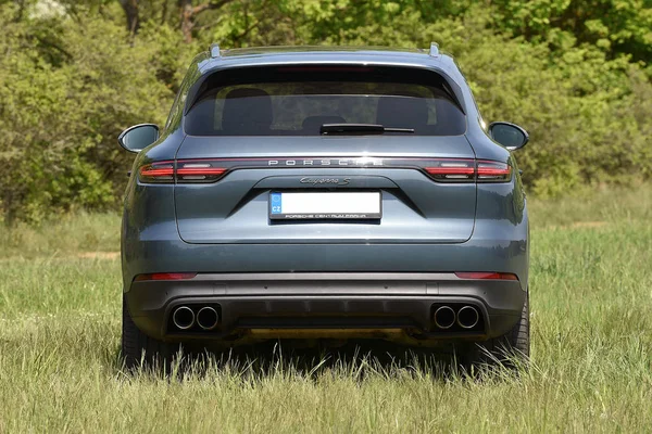 Srbsko República Checa Maio 2018 Porsche Cayenne Perto Srbsko República — Fotografia de Stock