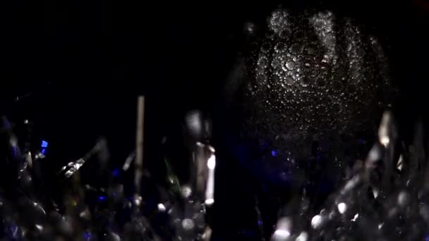 Kerst Trechristmas Boom Versierd Met Speelgoed Glitters Tegen Achtergrond Van — Stockvideo