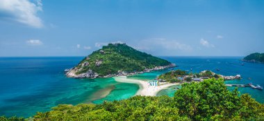 Wide panorama beautiful nature scenic landscape Koh Nang Yuan is