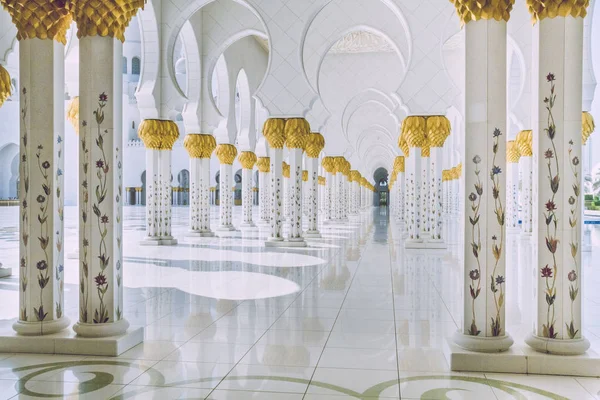 Mesquita nos EAU . — Fotografia de Stock