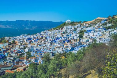 : Chefchaouen, Marocco, 2013. Bahar Afrika. Görünüm strets, doğa