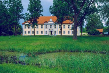 Letonya, şehir Veselava, eski kale.