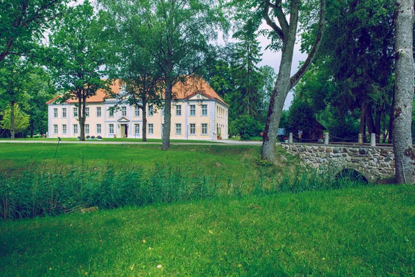 在拉脱维亚的老城堡, 城市 Veselava. — 图库照片