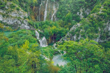 Plitvice göl'de Hırvatistan.