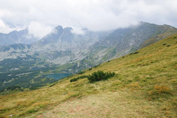 Polonya ve Slovakya büyük Tatry.