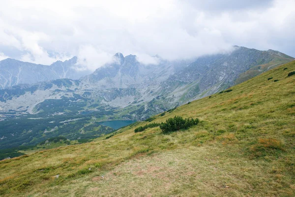 Polonya ve Slovakya büyük Tatry.