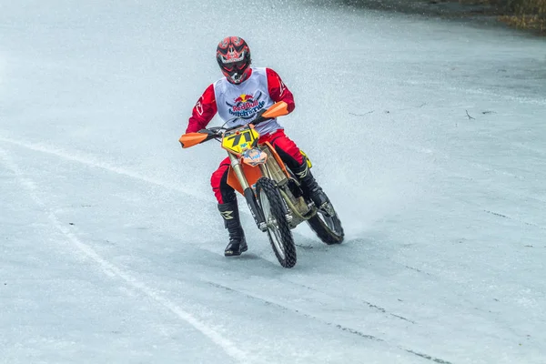 Letonya, Raiskums, kış motokros, motosiklet, sürücüsüyle yarış
