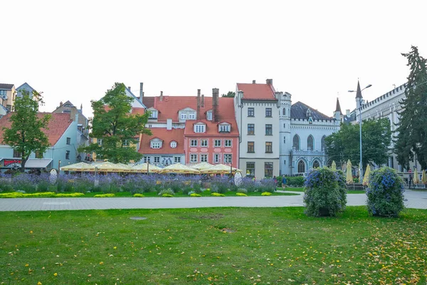 Letonya, Riga, eski şehir merkezi, halklar ve mimarisi. 2017 — Stok fotoğraf