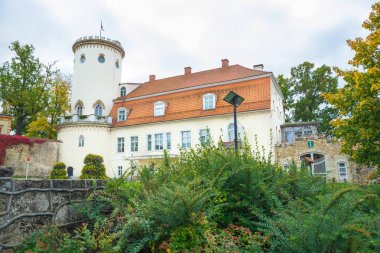 Eski şehir, şehir, kale ve park Cesis, Letonya. 2017