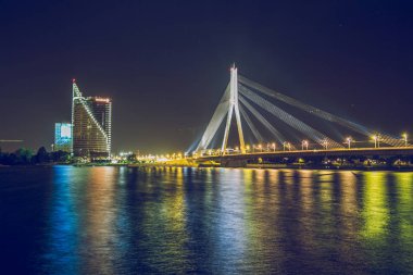 Letonya, Riga, eski şehir merkezi, köprü ve mimarisi. 2010