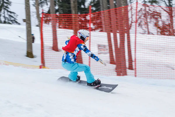 Латвия, город Цесис, Зима, Чемпионат по сноуборду, сноубордист , — стоковое фото