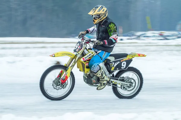 Letonya, Raiskums, kış motokros, Skioring, sürücüleri motorlu