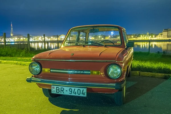 Oldtimer car festival, Zaz, staden Koknese, Lettland. 2012 retro bilar. — Stockfoto