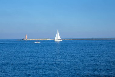 Letonya, Riga, Baltık Denizi, köstebek, dalga, yat. 2017