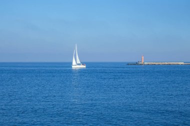 Letonya, Riga, Baltık Denizi, köstebek, dalga, yat. 2017