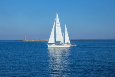 Letonya, Riga, Baltık Denizi, köstebek, dalga, yat. 2017