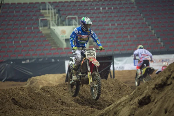 Cidade Riga, Latvia, lugar Arena Riga, Indor motocross . — Fotografia de Stock