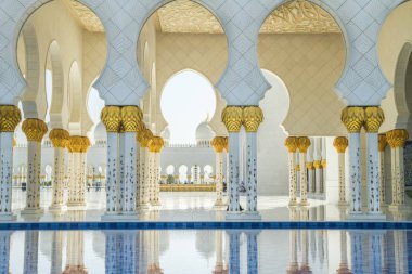 Büyük Sheik Zayed Camisi, Dubai, Birleşik Arap Emirlikleri, halklar ve cami. 2015