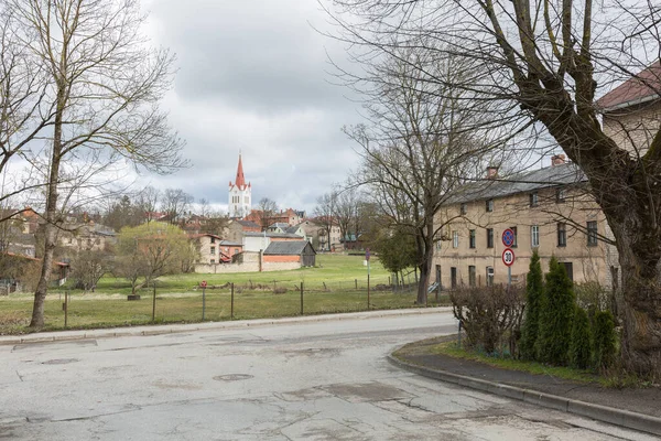 City Cesis Lotyšsko Starý Kostel Střechy Cestovní Fotografie 2020 — Stock fotografie