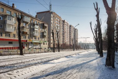 Yekaterinburg, Rusya, 2 Şubat 2018 - kış sabahı boş cadde.