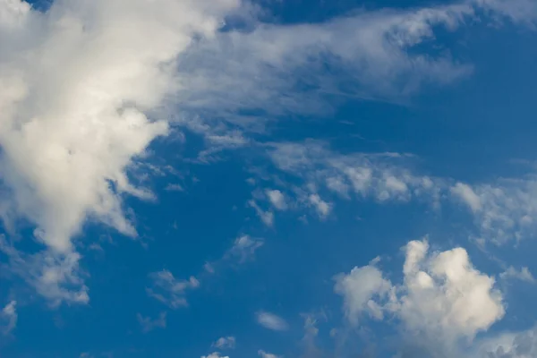 Kék Felhők Lágy Fókusz — Stock Fotó