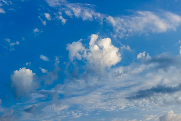 Ciel Bleu Nuages Mise Point Douce — Photo