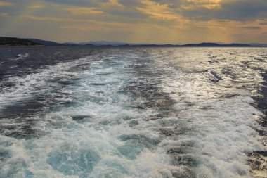 Adriyatik üzerinde fırtına ve yağmur