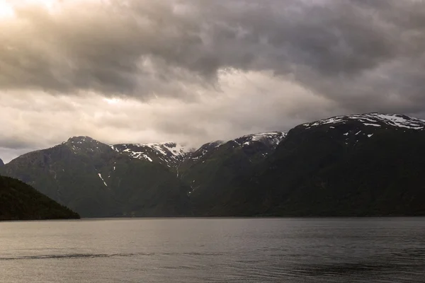 Podróż wzdłuż Sognefjordu — Zdjęcie stockowe