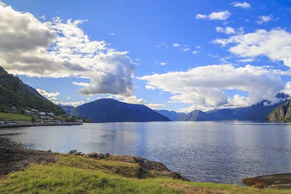 Rano na Sognefjord — Zdjęcie stockowe