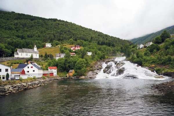 Wodospad Helesilfossen, Norwegia — Zdjęcie stockowe