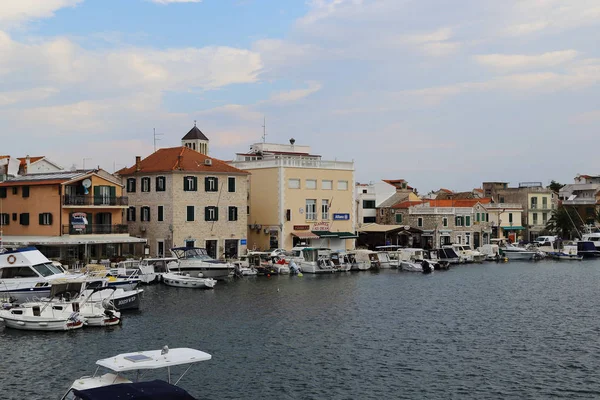 Морський піхотинець у місті Vodice, Хорватія — стокове фото