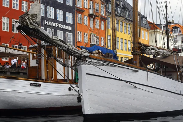 Stary statek na Kanał Nyhavn — Zdjęcie stockowe