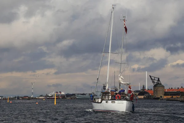 Wycieczkę statkiem wokół Copenhagen — Zdjęcie stockowe