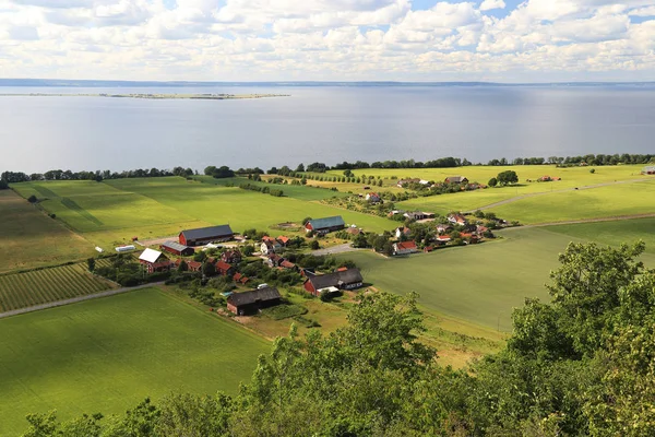 Landsbygden nära sjön Vettern, Sverige — Stockfoto