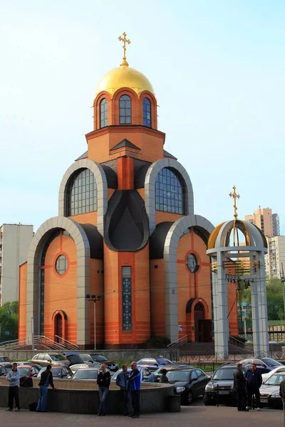 Kirche des großen Märtyrers st. George, Kiev, Ukraine — Stockfoto