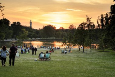 Regent's Park, Londra günbatımı