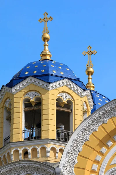 Kuppeln der Kathedrale des hl. Wladimir, Kiev — Stockfoto