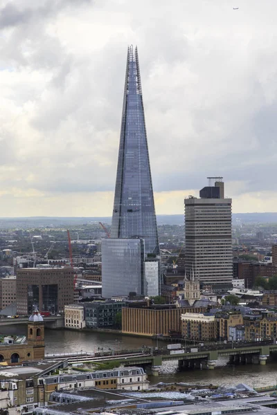 Flygfoto över skyskrapan "The Shard" — Stockfoto