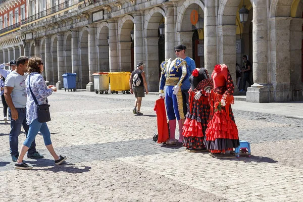 How to quickly become a Spaniard — Stock Photo, Image