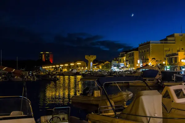Nacht op de kust van Kroatië — Stockfoto