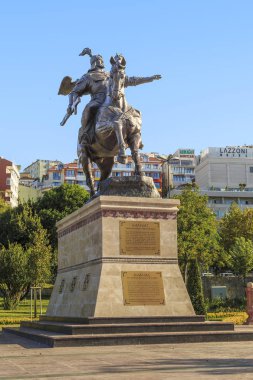 Anıt kahramanı Manas, Istanbul