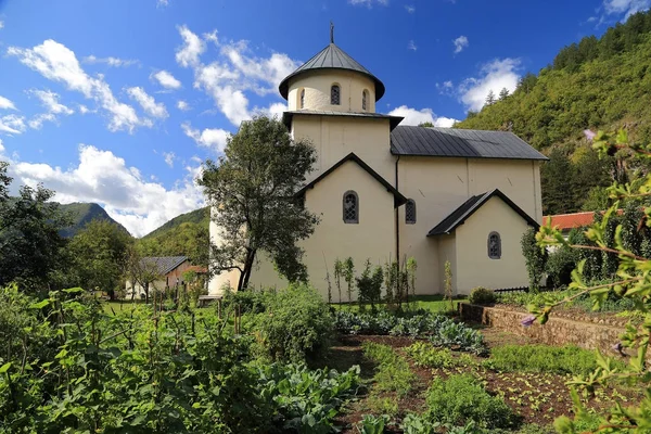 В Moraca монастирі, Чорногорія — стокове фото