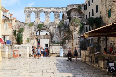 Gümüş kapısı Diocletianus Sarayı, Split, Hırvatistan