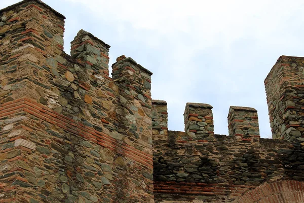 Fragmento de murallas de fortaleza bizantinas — Foto de Stock