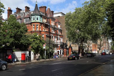 Bayswater Road, Londra